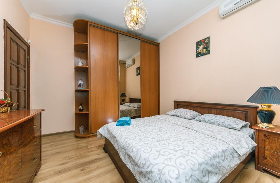 Two Bedroom Apartment On Liuteranska Street كييف المظهر الخارجي الصورة